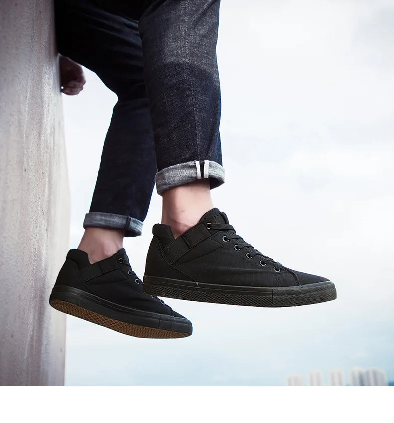 2024 Black Sneakers Men Canvas Shoes Height Increasing 3cm Cool Young Man Footwear Breathable Cloth Mens Casual Shoes