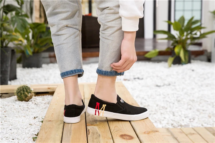 Casual Sneakers White Canvas Shoes