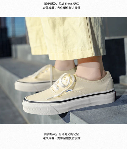 2022 Summer New Womens Canvas Shoes Men Fashion Concise Casual Sneakers Low Top Skateboarding Shoes Wear-Resisting Flat Sneakers