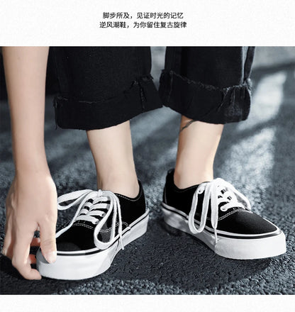 2022 Summer New Womens Canvas Shoes Men Fashion Concise Casual Sneakers Low Top Skateboarding Shoes Wear-Resisting Flat Sneakers