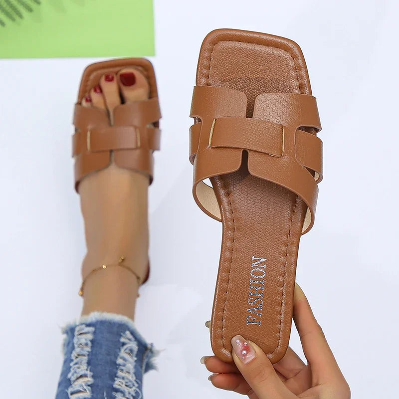 Summer Slippers Women Flat Outdoor Trend Beach Sandals Female Flip Flops Brand Design